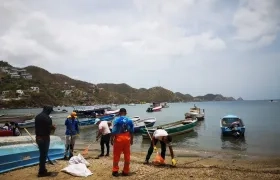 Limpieza en las playas de 'Los Cocos' y Taganga'