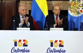 El presidente de la CIDH, Juez Ricardo Pérez Manrique, y el canciller de Colombia, Alvaro Leyva, en el inicio del periodo ordinario de sesiones.