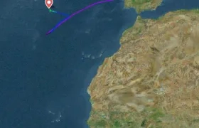 La aeronave de Avianca aterrizó en islas Azores.