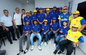 Integrantes del cub de béisbol Blue Jays de Barranquilla.