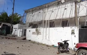 Así quedó la estación de Policía en Morales, Cauca.