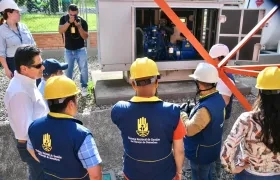 Personal de la UNGRD en atención de emergencia en Barrancabermeja.