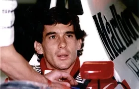 Ayrton Senna, piloto brasileño hace 30 años en Imola (Italia).