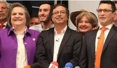 La coalición entre Clara López, Gustavo Petro y Carlos Caicedo se desarmó.