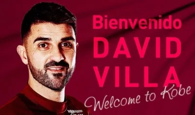 David Villa al ser presentado por el Vissel Kobe. 