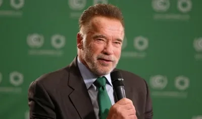 El actor y exgobernador de California Arnold Schwarzenegger participa en una rueda de prensa celebrada en el marco de la cumbre sobre el cambio climático (COP24) que se celebra en la ciudad de Katowice, Polonia.
