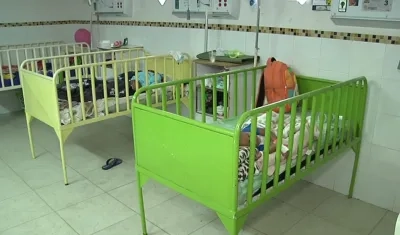 En estas cunas permanecen los niños gemelos venezolanos internados en el Hospital Niño Jesús.