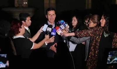 El Ministro del Interior Guillermo Rivera en rueda de prensa.