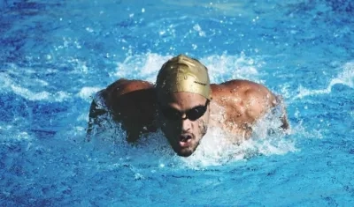 Cardenio Fernández Urueta, nadador del Atlántico. 