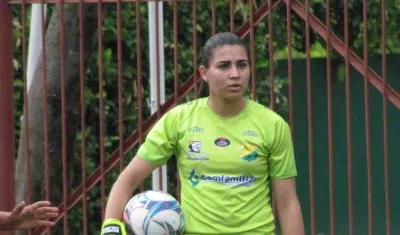 Daniela Solera, arquera del Atlético Huila. 