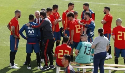 Médicos de la FIFA visitaron por sorpresa concentración de la Selección España.