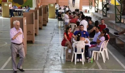 Hubo más jurados que votantes en Barranquilla. 