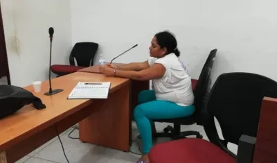 Angélica María Coronado durante la audiencia de solicitud de medida en la sala 5 del Centro de Servicios Judicial.