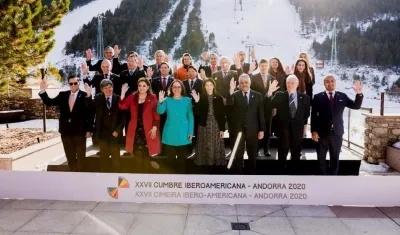 Fotografía facilitada por el SFGA de los asistentes a la I Reunión de Ministros de Asuntos Exteriores de Iberoamérica.