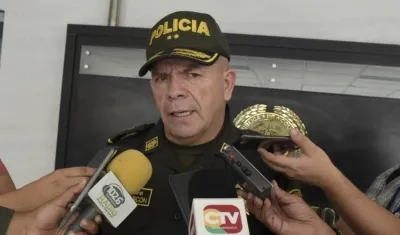 General Ricardo Alarcón, comandante de la Mebar.