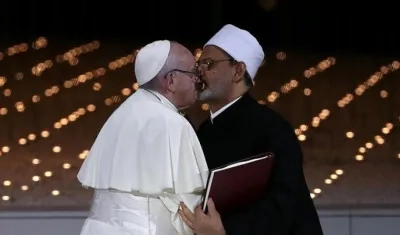 El Papa Francisco y el gran imán de Al Azhar, Ahmad Al Tayeb.
