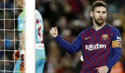 Lionel Messi celebra su anotación, ante el Rayo Vallecano. 