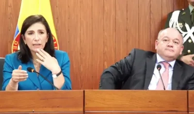 Gloria Stella Ortiz y José Fernando Reyes, magistrados de la Corte Constitucional.