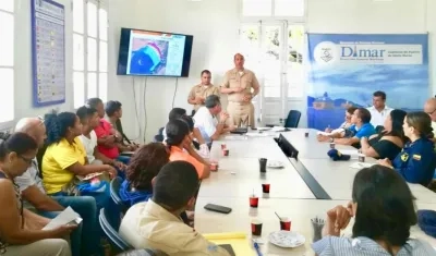 El Capitán de Fragata Ibis Manuel Luna Forbes, Capitán de Puerto de Santa Marta, invitó a los diferentes gremios a cumplir con estas medidas de seguridad.