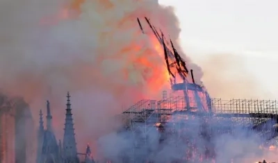 Donald Trump se mostró conmovido por el incendio en la catedral de Notre Dame de París. 