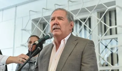 Guillermo Botero, Ministro de Defensa.