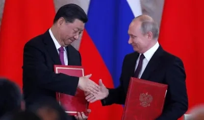 Xi Jinping y Vladímir Putin. Ambos líderes abordaron la situación en Venezuela, el futuro del acuerdo nuclear con Irán, sus relaciones con EEUU y la desnuclearización de la península coreana.