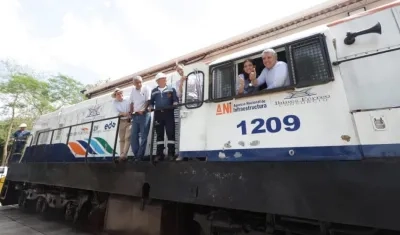 El Presidente Iván Duque y la Ministra de Transporte Ángela María Orozco, promoviendo el nuevo sistema.