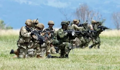 Soldados los ejércitos de Colombia y Estados Unidos participan en ejercicios militares conjuntos