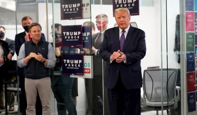 El presidente Donald J. Trump visitó una sede de su campaña en Arlington, Virginia.