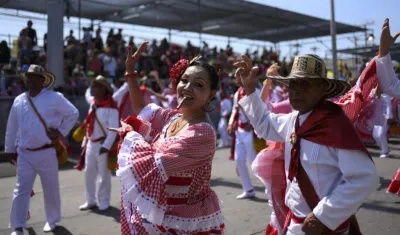  Cumbia El Cañonazo dice presente en la Gran Parada.