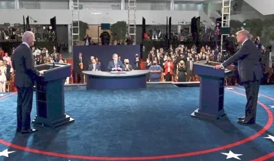 Joe Bide y Donald Trump, en el debate del martes en Estados Unidos.