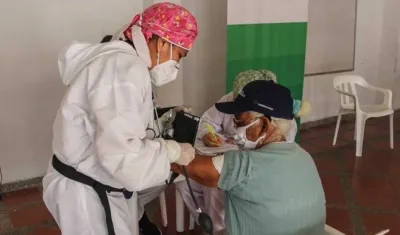 Vacunación de adultos mayores en Barranquilla.