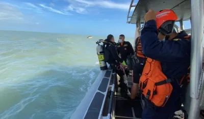 La Armada rescató el cuerpo en el Mar Caribe, en La Guajira. 