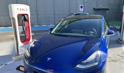 Vehículo Tesla.