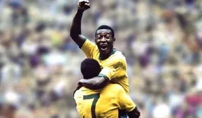 Pelé celebrando el gol con Jairzinho el gol ante Italia en la inolvidable final del Mundial México 70.