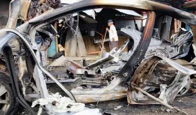 El carro bomba explotó por la cárcel La Roca en Guayaquil, Ecuador.