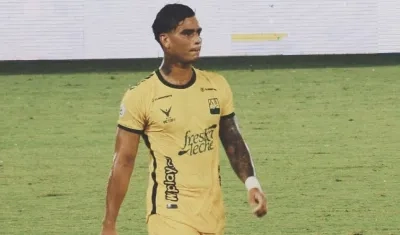 Jefferson Gómez, defensa barranquillero del atlético Bucaramanga. 