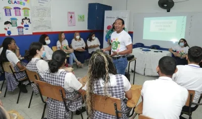 La atención a estudiantes y adolescentes fue priorizada en los centros de escucha de Hablemos.