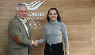 Ciro Solano, presidente del Comité Olímpico Colombiano, y Astrid Rodríguez, ministra del Deporte.