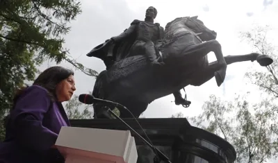 La alcaldesa de Caracas, Carmen Meléndez, durante su intervención en la ceremonia de inauguración en Moscú del monumento dedicado a Simón Bolívar.