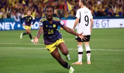 Linda Caicedo celebra el gol que le dio el triunfo a Colombia sobre Alemania. 