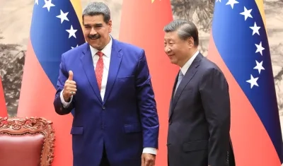 Presidente venezolano, Nicolás Maduro, durante una reunión con el presidente de China, Xi Jinping.