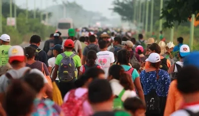 Migrantes transitando por México. 
