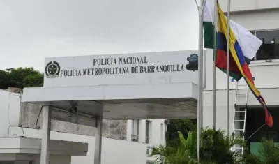 Fachada del Comando de la Policía Metropolitana de Barranquilla. 