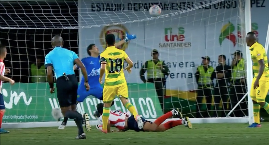 Golazo de Sebastián Hernández para el 3-1 final.