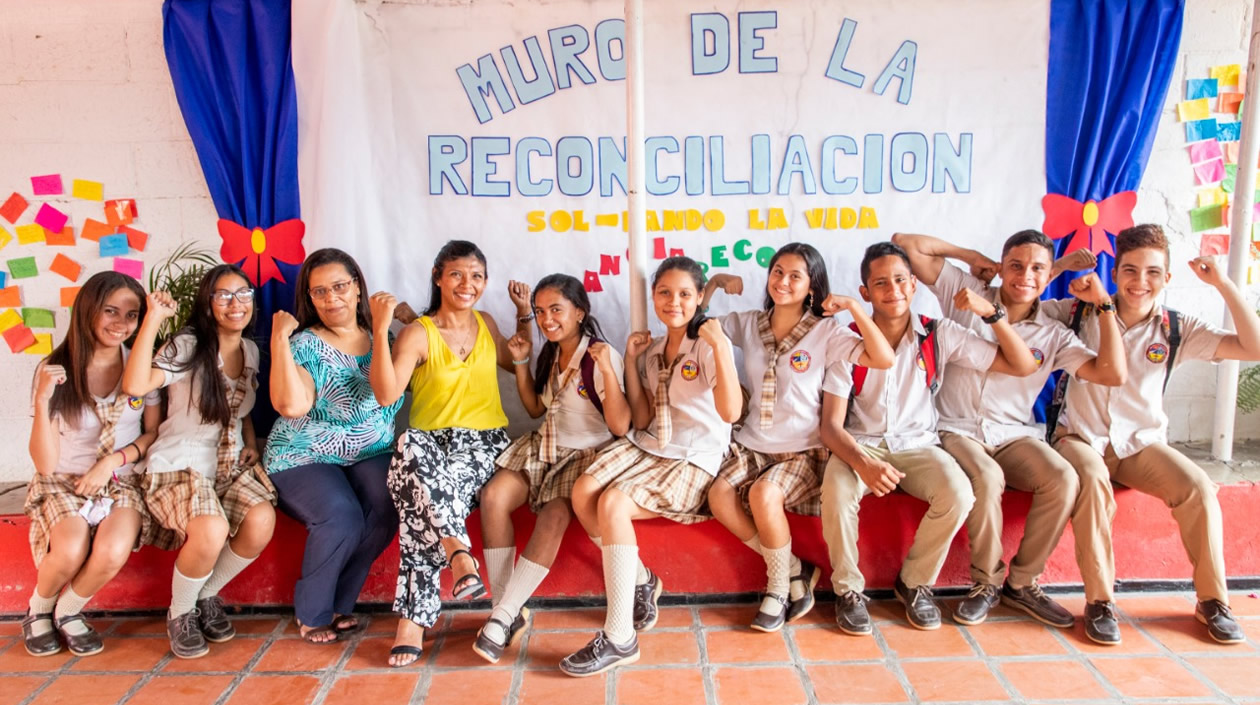 El muro de la reconciliación dentro de la Semana de Convivencia.