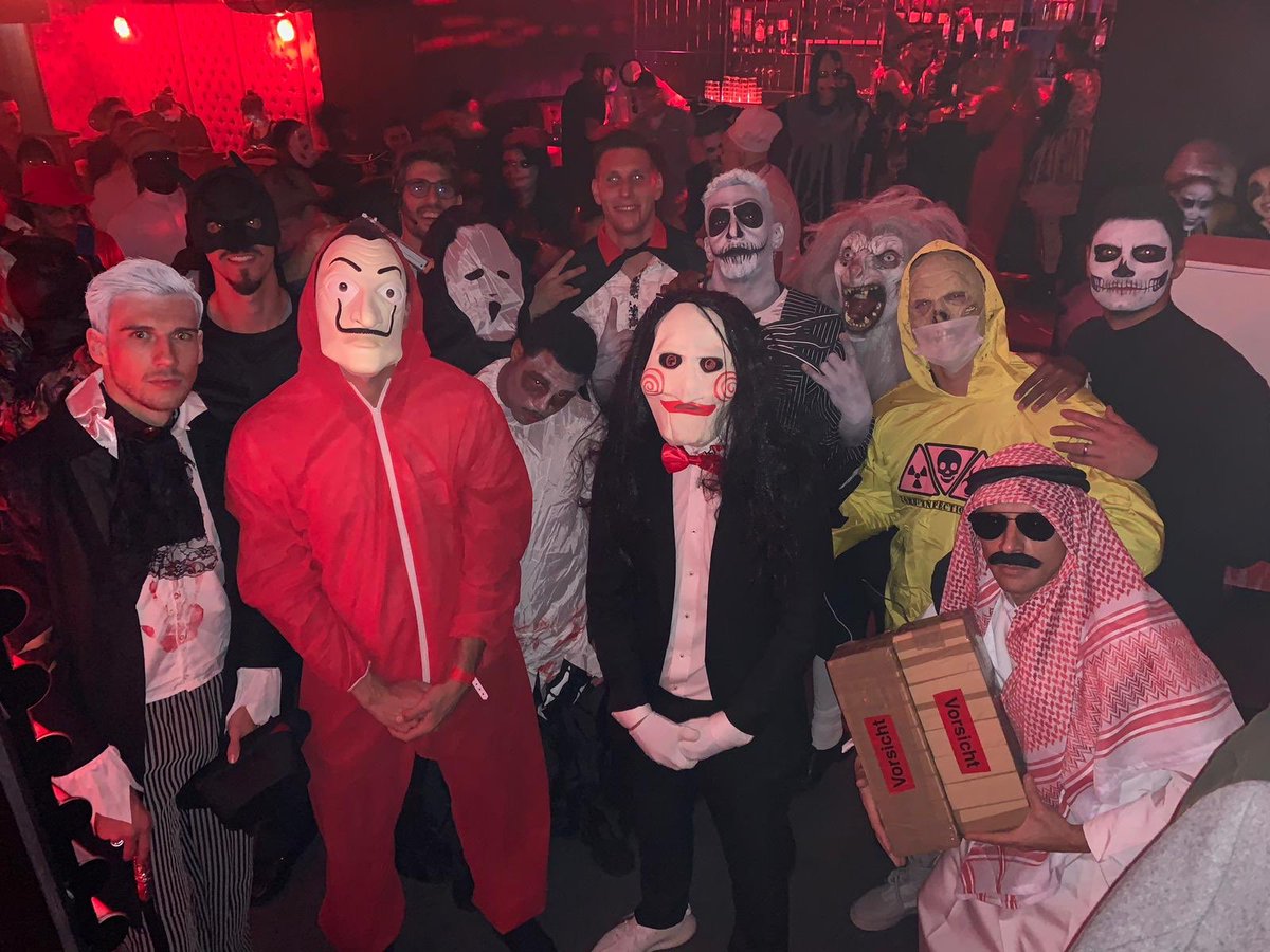 Jugadores del Bayern durante la festa de Halloween. 