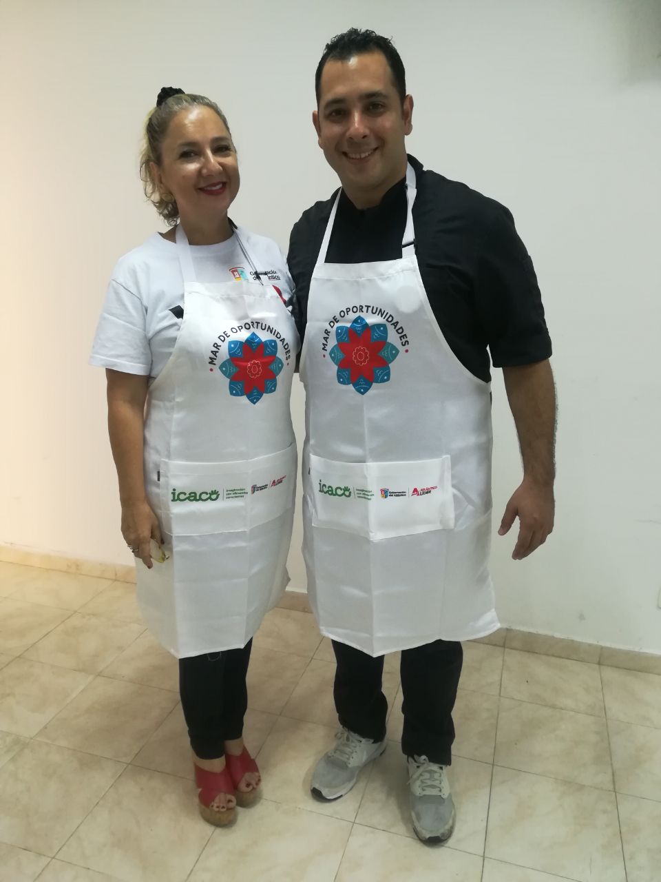 Zandra Vasquez y el Chef Darío Cabrera.