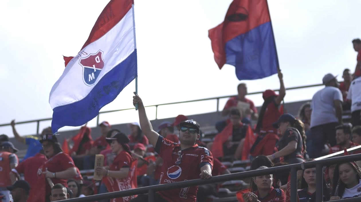 Los hinchas del Medellín sueñan con que el equipo revierta el marcador