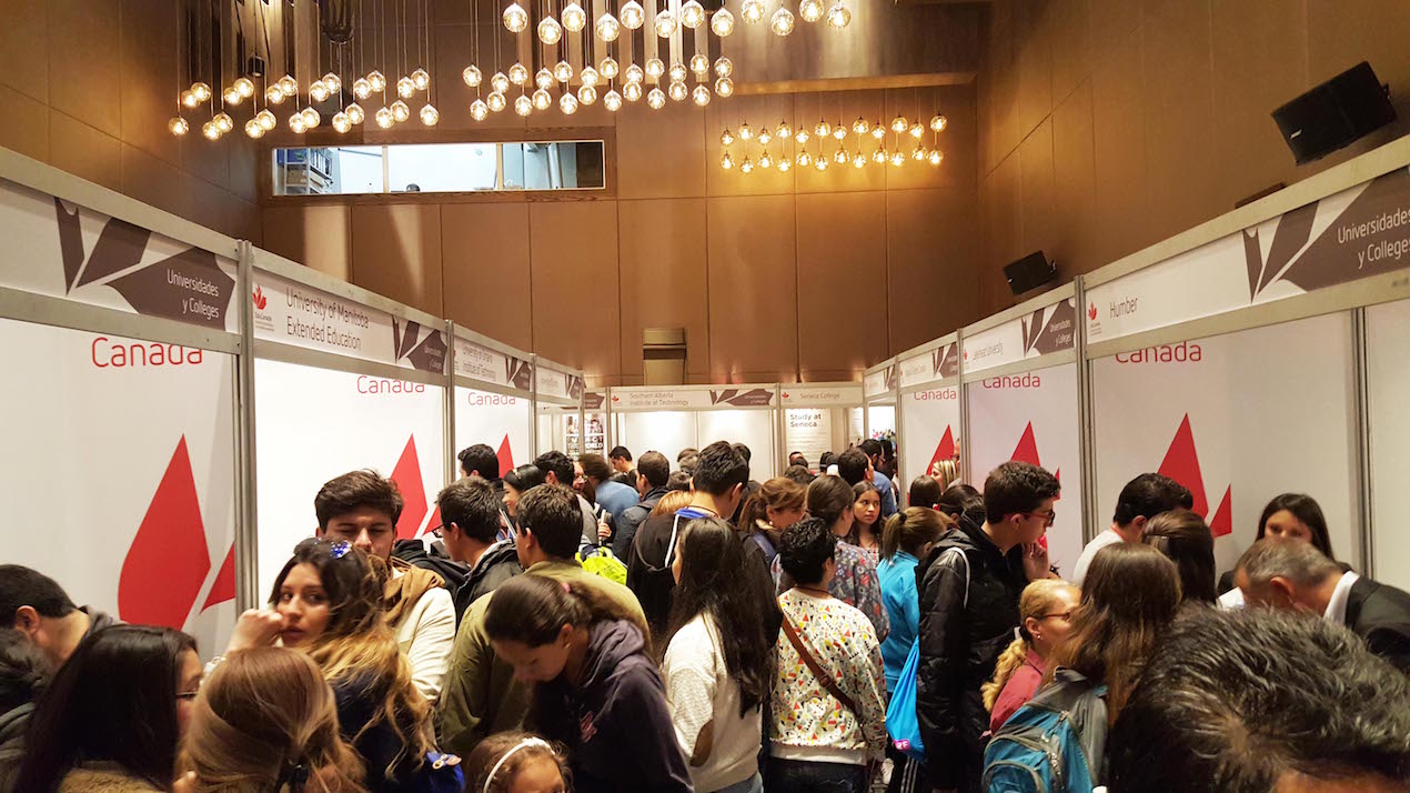 Eduexpo ofrece posibilidades de estudio en países como Canadá y Australia.